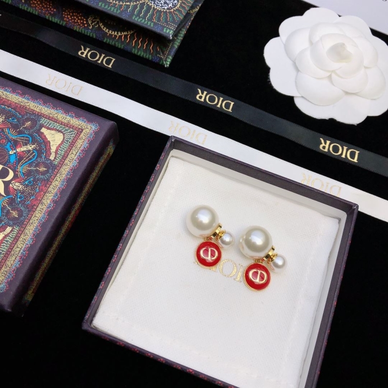 chr1st1an D10r earrings